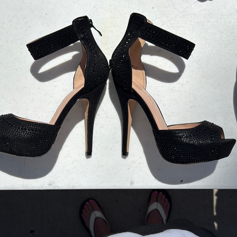 Elegant Black Stiletto Heels